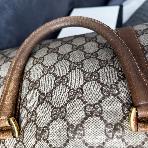 Reposhing authentic Gucci loved it but ready to rotate. - Picture 3 of 15